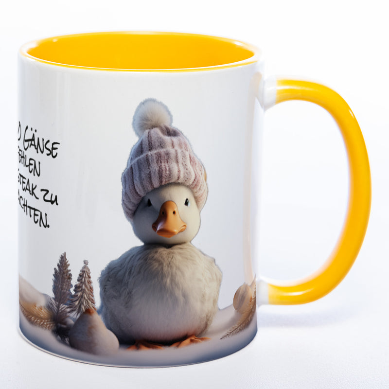 süße Kaffeetasse zum Wichteln, zu Nikolaus oder zu Weihnachten. mit süßem Gänsemotiv und Spruch: 9 von 10 Gänse empfehlenRindersteak zu Weihnachten. In der Farbe gelb