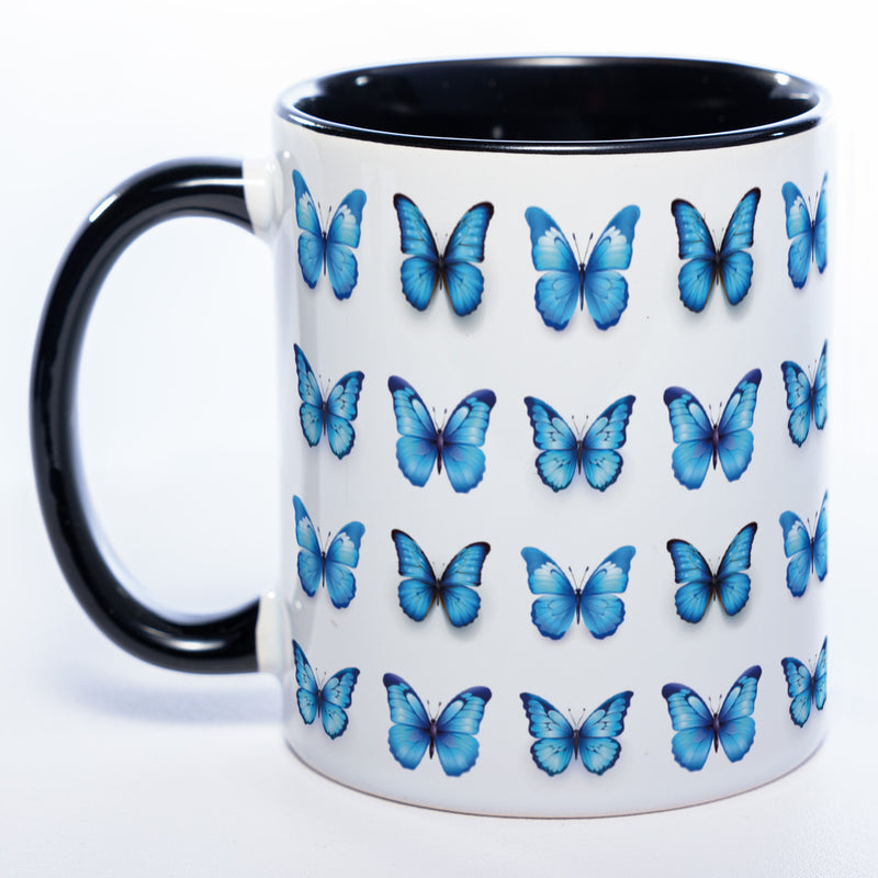Spülmaschinenfeste Tasse mit vielen blauen Schmetterlingen - Kaffeetasse