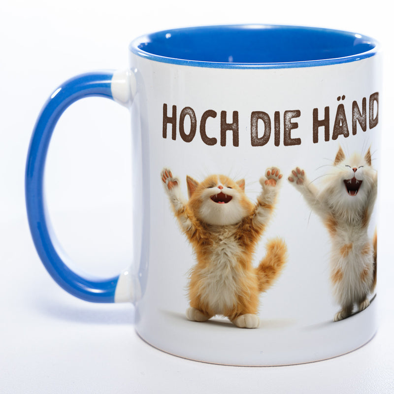 Motiv-Tasse Katzen "Hoch die Hände Wochenende" spülmaschinenfest