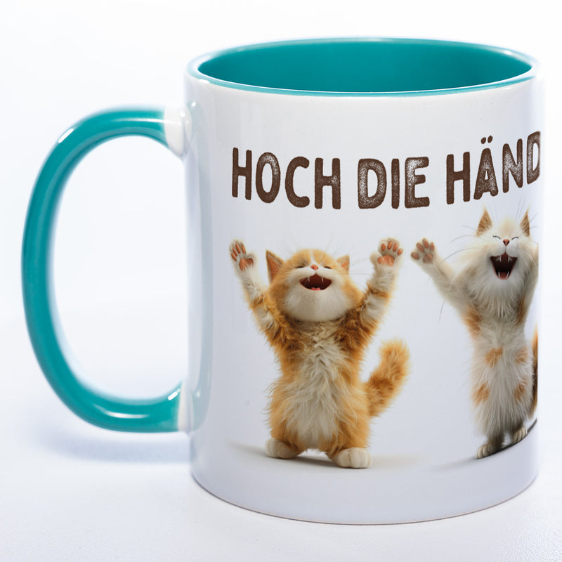 Motiv-Tasse Katzen "Hoch die Hände Wochenende" spülmaschinenfest